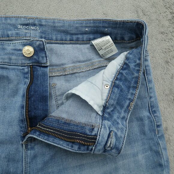 Chico's Jeans Womens Size 1R US-8R Blue Mid-Rise Jegging Denim 28"Inseam Stretch - Picture 2 of 16